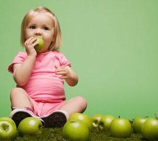 孩子交给老人带需要注意的几点